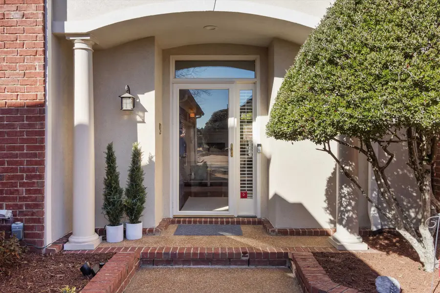 940 N WARWICK OAKS DR, Collierville, TN 38017 - #2