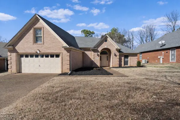 2579 COUNTRY GLADE CV, Memphis, TN 38016