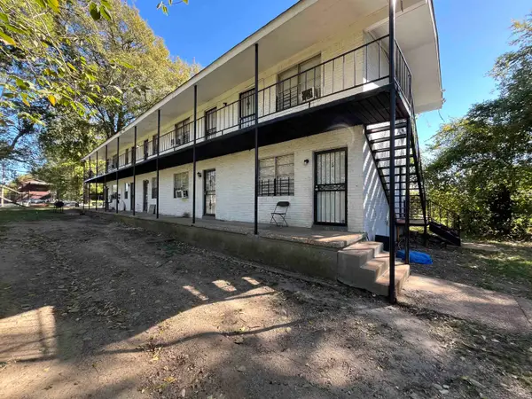 1025 S WELLINGTON ST, Memphis, TN 38126