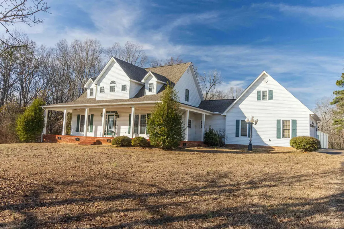 78 COX DR, Selmer, TN 38375 - #1