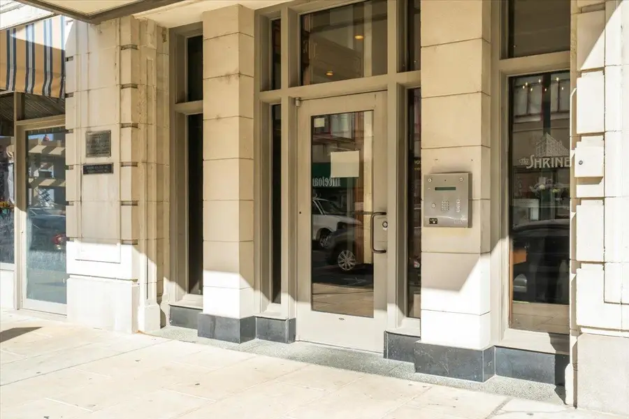 66 MONROE AVE #1103, Memphis, TN 38103 - #2