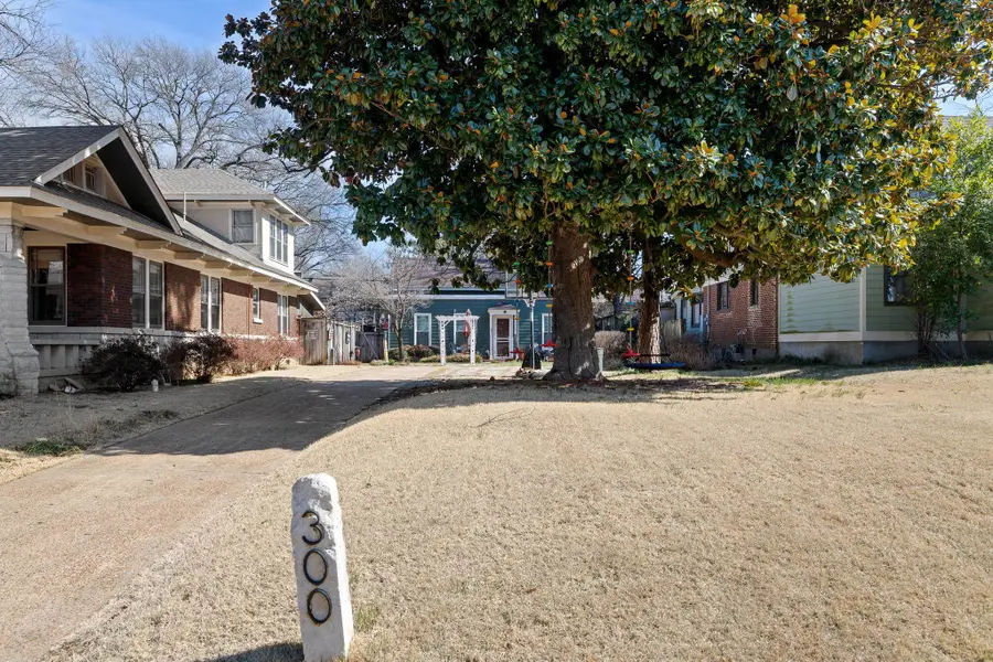 300 N MCLEAN BLVD, Memphis, TN 38112 - #2
