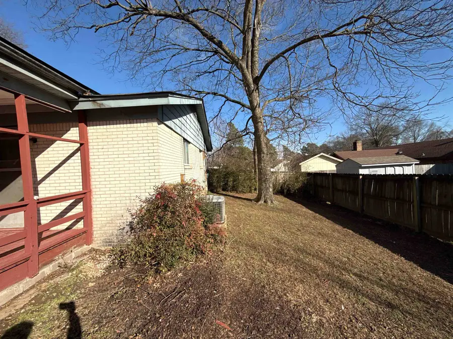5315 YALE RD, Memphis, TN 38134 - #2