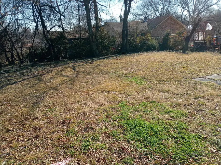 2340 HERNANDO RD, Memphis, TN 38106 - #2