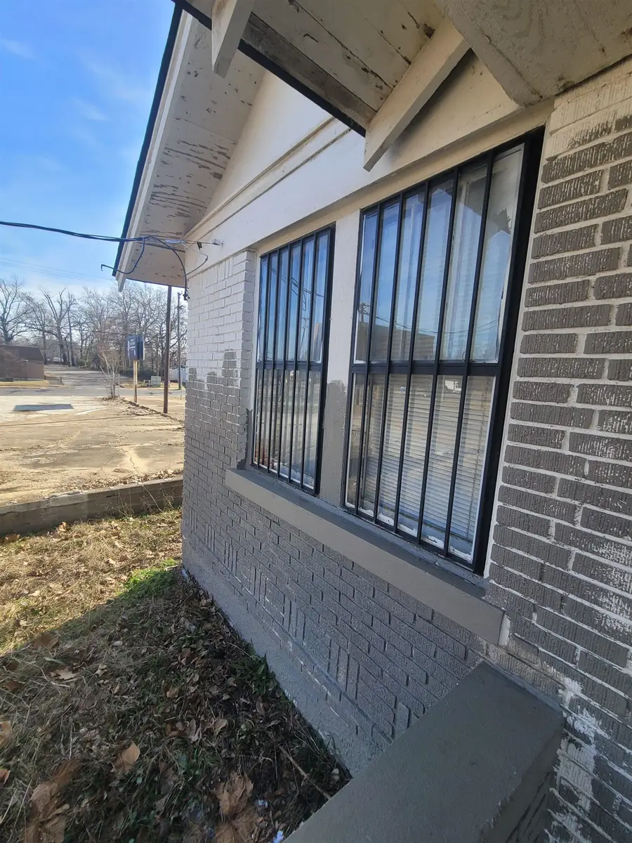 1025 CHELSEA AVE, Memphis, TN 38107 - #3