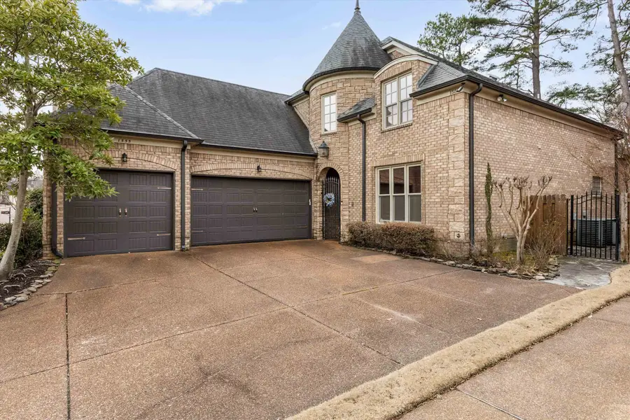 1555 LAWTON TRL, Germantown, TN 38138 - #2