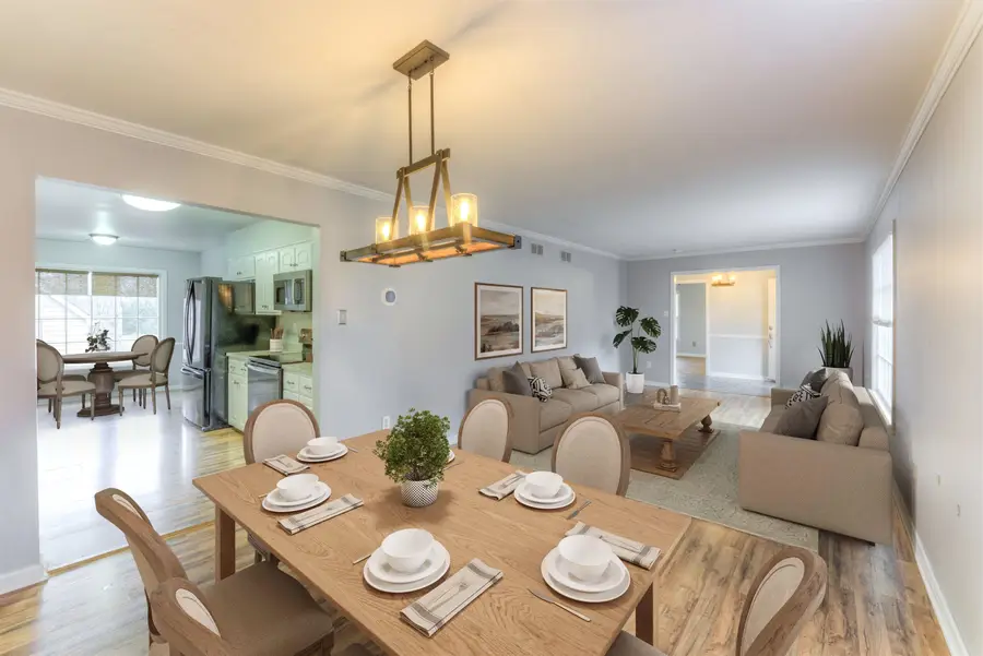 2110 WOODSIDE DR, Germantown, TN 38138 - #2