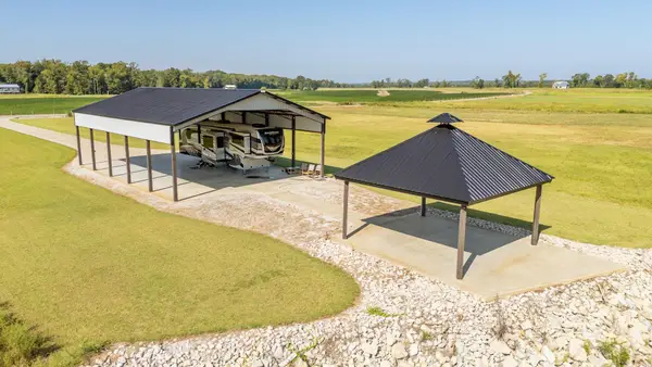 6235 CRAVENS RD, Savannah, TN 38372