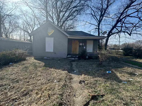 1545 LATHAM ST, Memphis, TN 38106