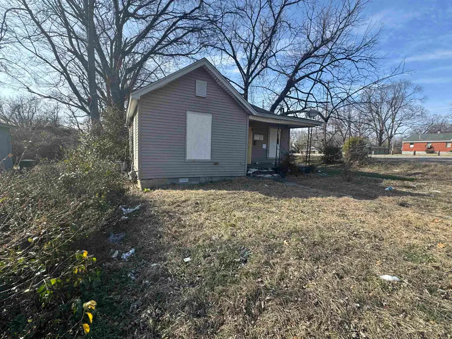 1545 LATHAM ST, Memphis, TN 38106 - #2
