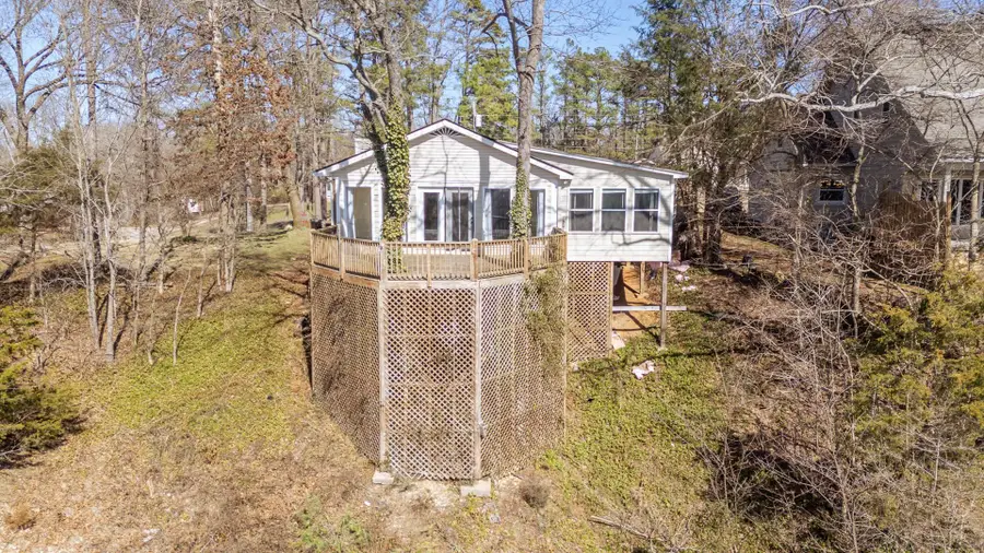 385 SALT LN, Savannah, TN 38372-7664 - #2