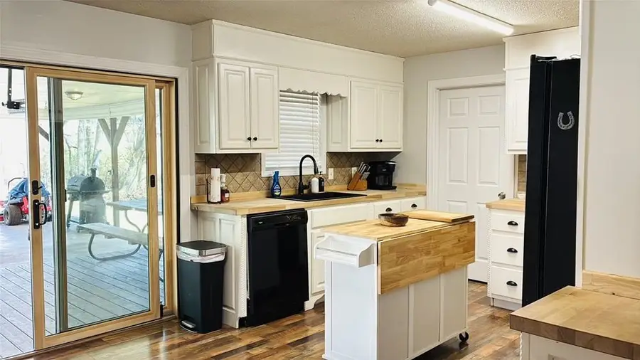 50 DEER BROOKE DR, Scotts Hill, TN 38374 - #3