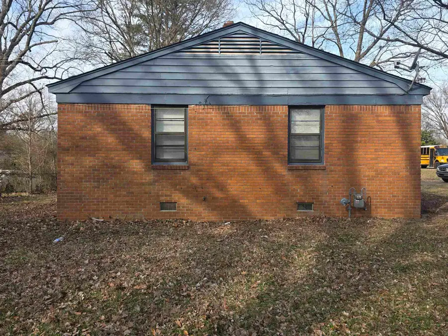 1593 E HOLMES RD, Memphis, TN 38116 - #3