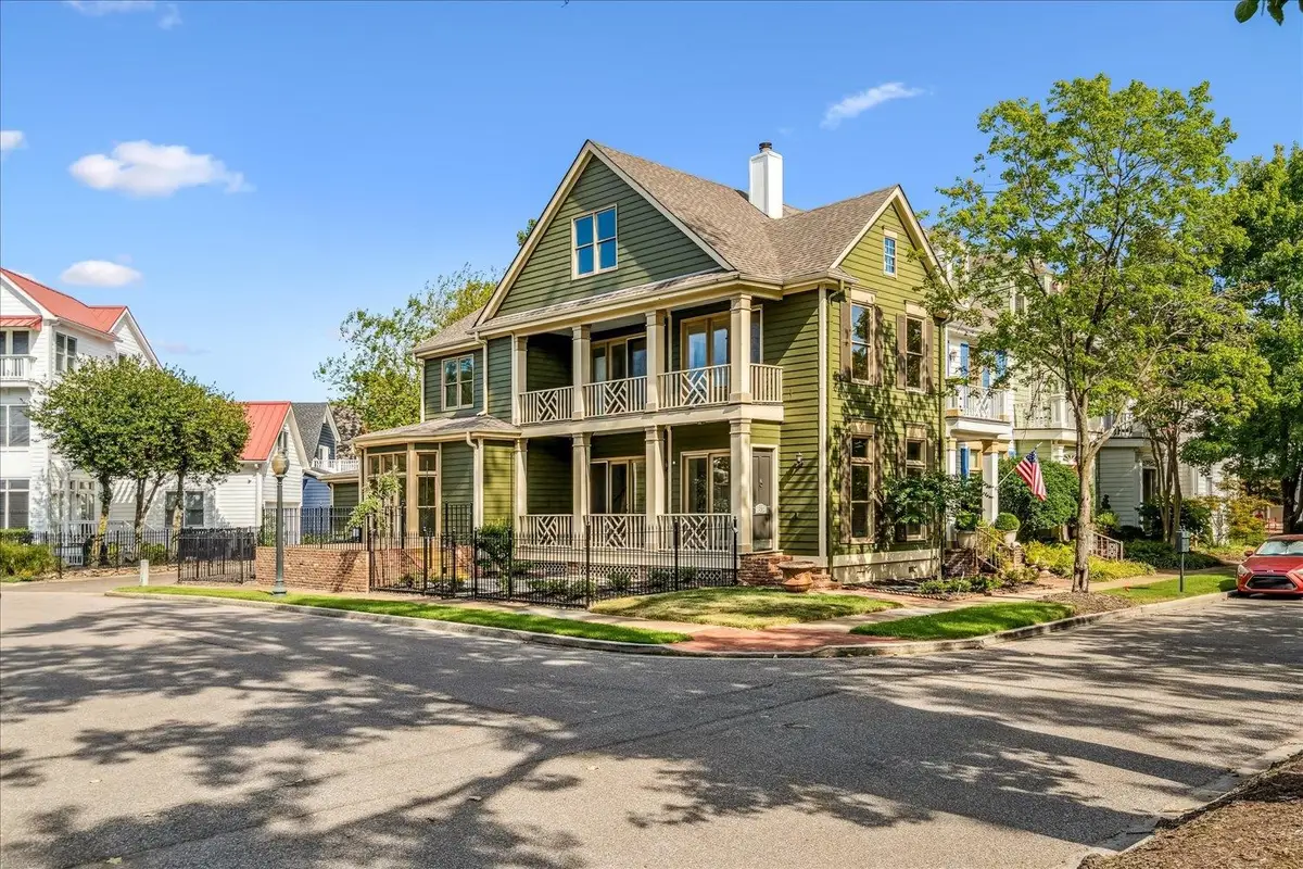 932 HARBOR VIEW DR, Memphis, TN 38103 - #1