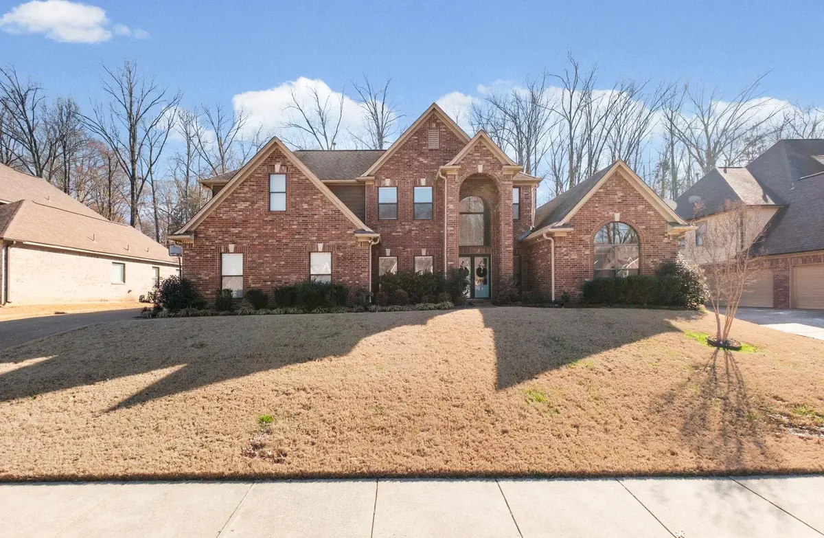 8215 HUNTERS MEADOW LN, Bartlett, TN 38002 - #1