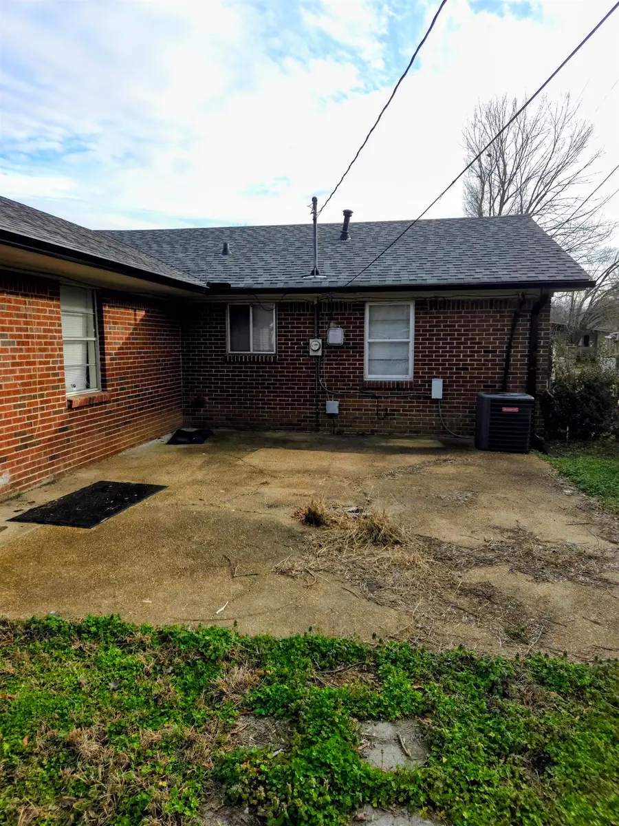 4580 LAWRENCE AVE, Memphis, TN 38122 - #3