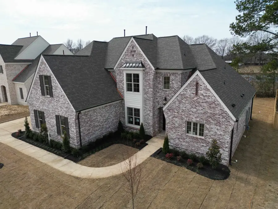 597 CEDAR SHADOWS CIR W, Collierville, TN 38017 - #2