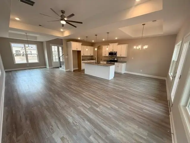 572 ROSALIE WOODS DR, Cordova, TN 38018 - #3