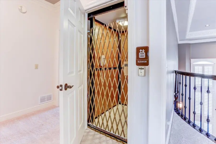 9141 FOREST BEND CT, Germantown, TN 38138 - #3