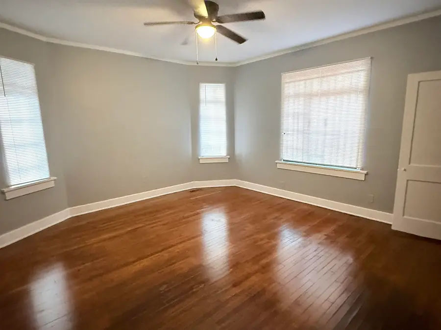 2061 VOLLINTINE AVE, Memphis, TN 38107 - #3