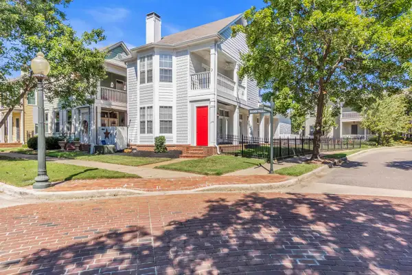 176 HARBOR VILLAGE DR, Memphis, TN 38103