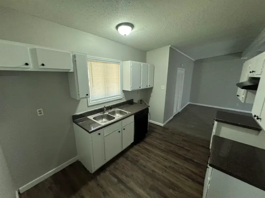 3442 KNIGHT RD, Memphis, TN 38118 - #2