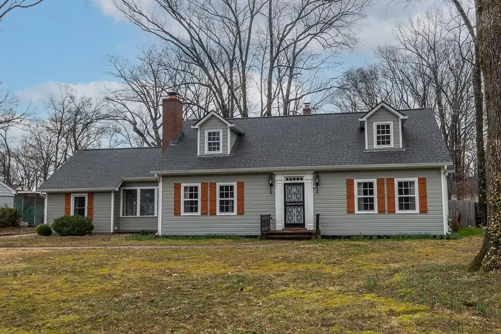 1204 E CRESTWOOD DR, Memphis, TN 38119 - #1