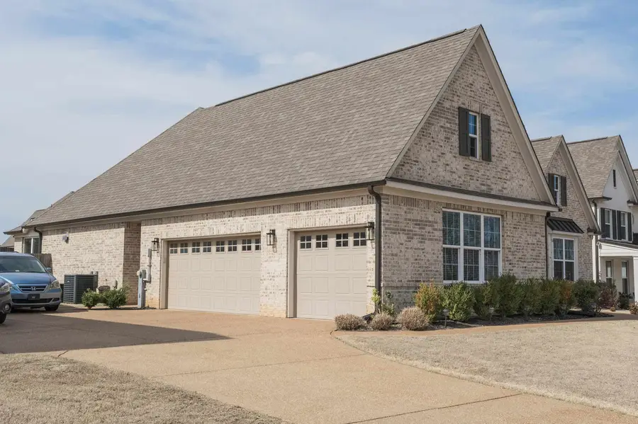 5897 LINDEN OAK DR E, Arlington, TN 38002 - #2