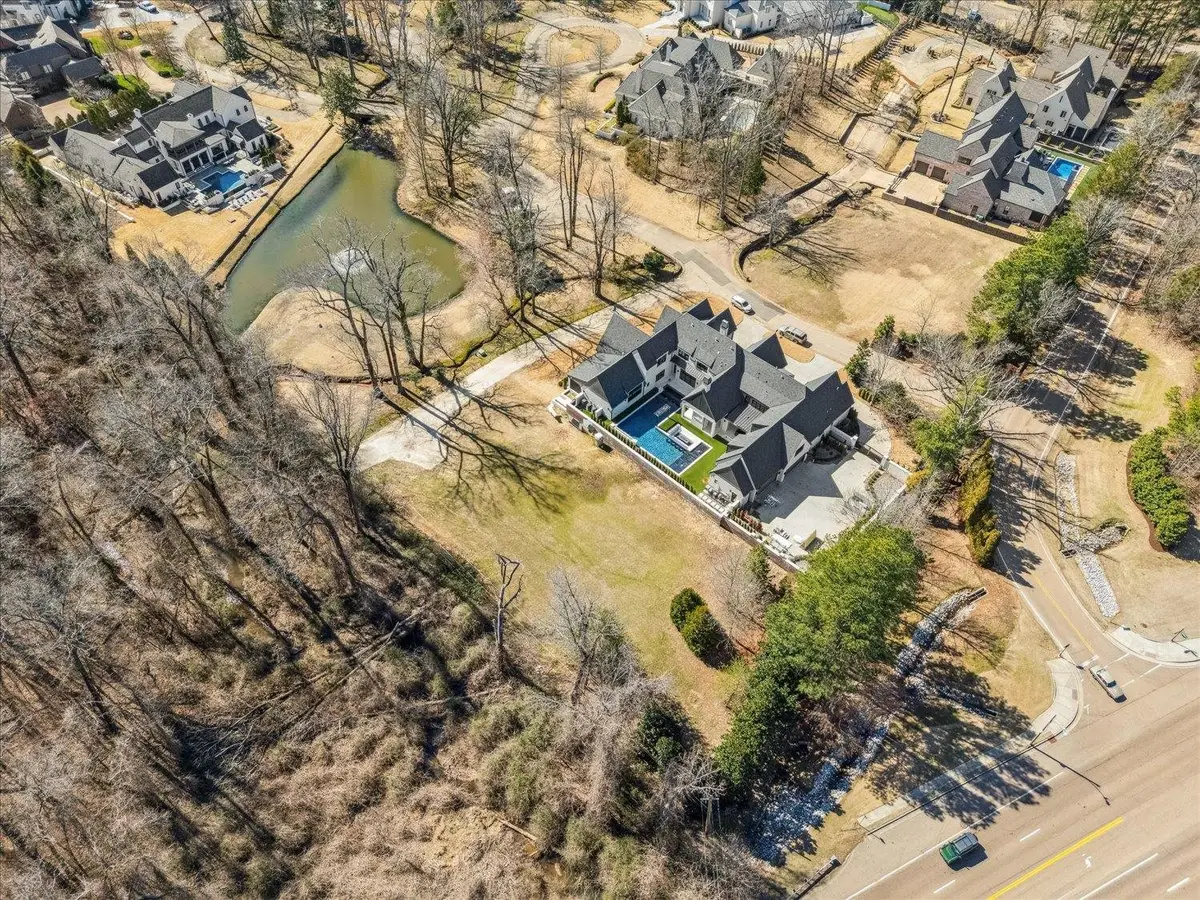 7964 TAYLOR FARMS CV E, Germantown, TN 38138 - #1