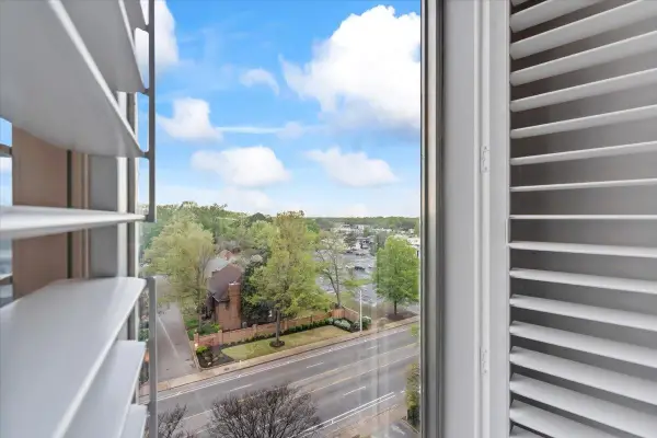 232 S HIGHLAND ST #905, Memphis, TN 38111