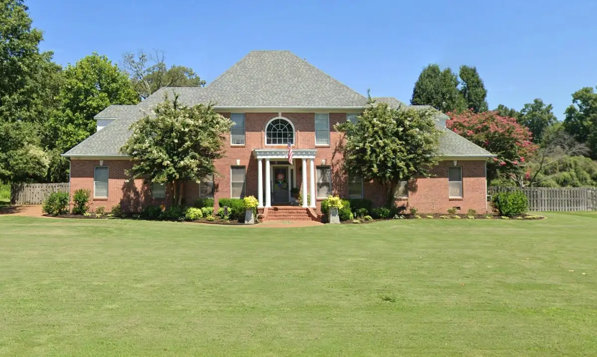 37 CROWNPOINTE CV, Jackson, TN 38305 - #1