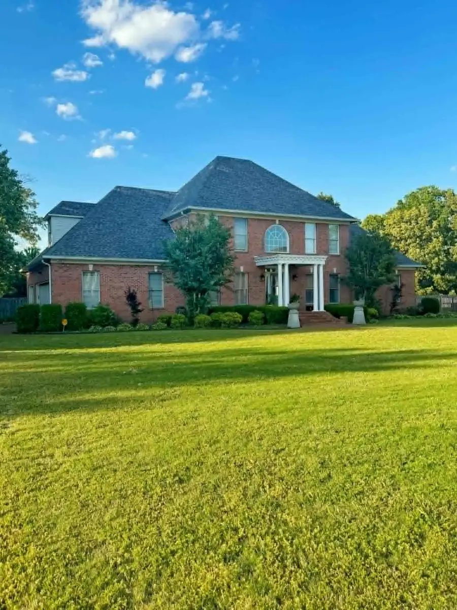 37 CROWNPOINTE CV, Jackson, TN 38305 - #2