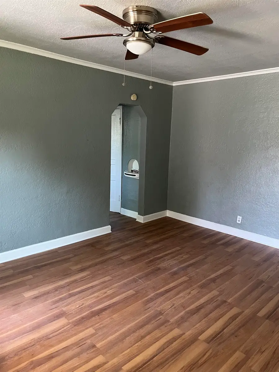 1160 MOREHEAD ST, Memphis, TN 38107 - #2