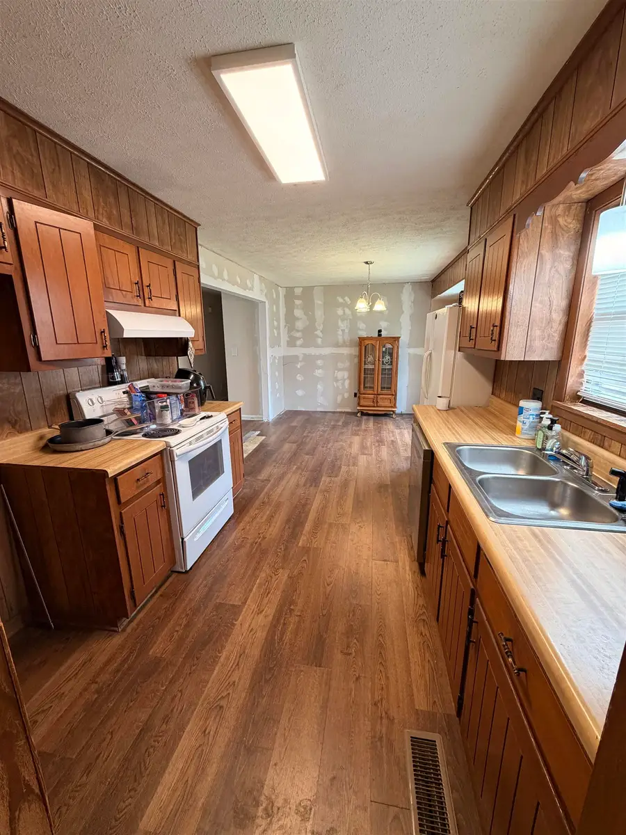 322 ROBIN DR, Ripley, TN 38063-2030 - #2