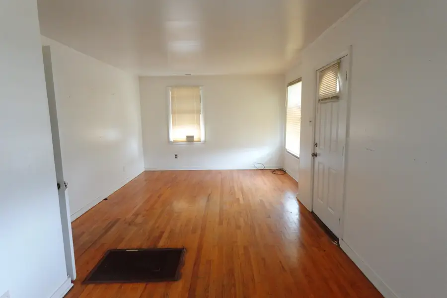 1975 CLOVERDALE DR, Memphis, TN 38114 - #2