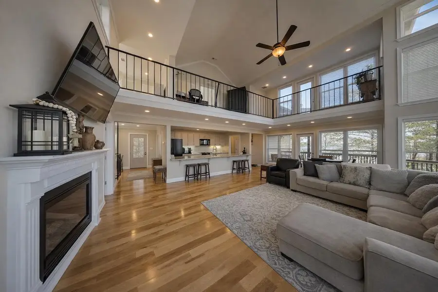 30 POINT GRAND CT, Savannah, TN 38372 - #3