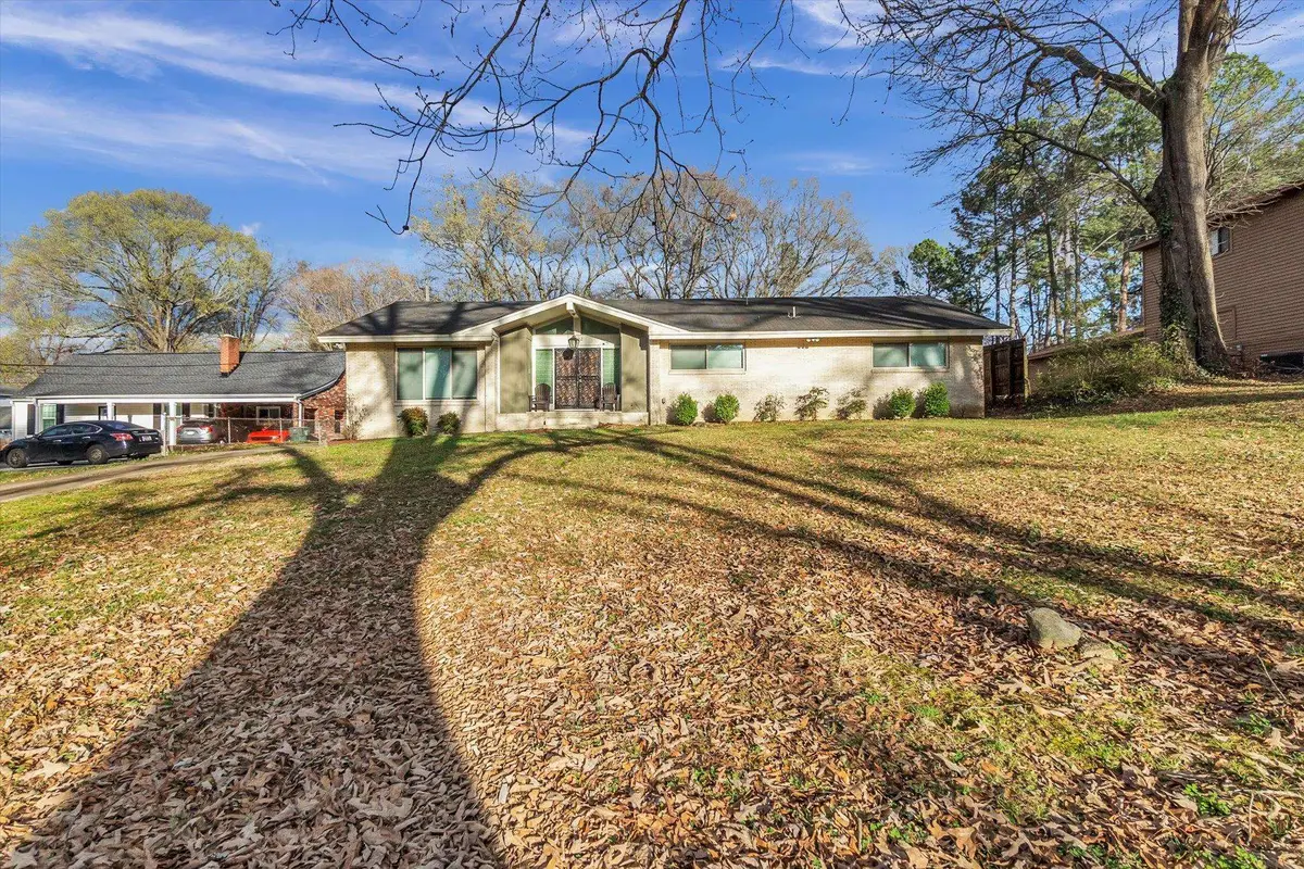 3692 LAKEVIEW DR, Memphis, TN 38116 - #1