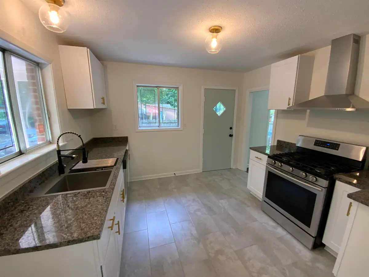 2729 WOODLAWN TER, Memphis, TN 38127 - #1