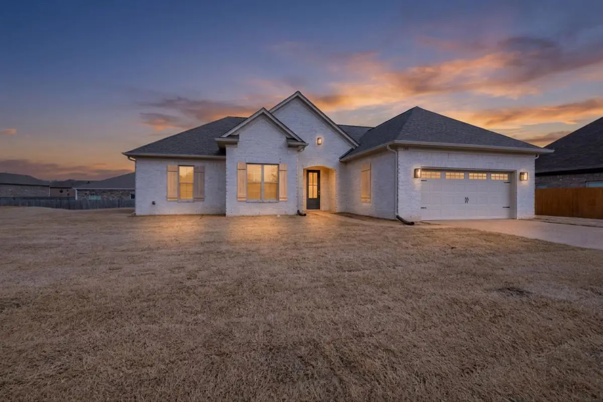 140 OAKLAND RIDGE CV, Oakland, TN 38060 - #1