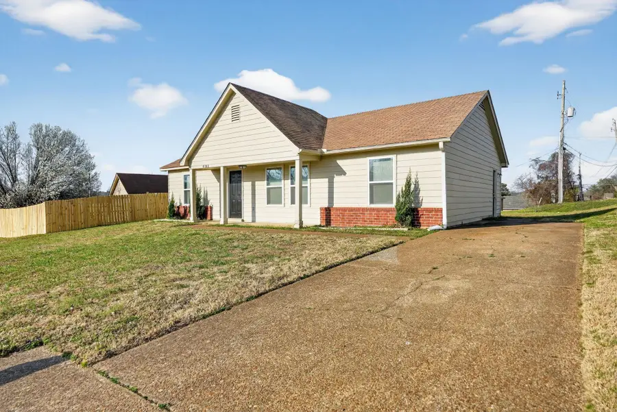 4393 BISHOP HILLS DR, Memphis, TN 38128 - #2