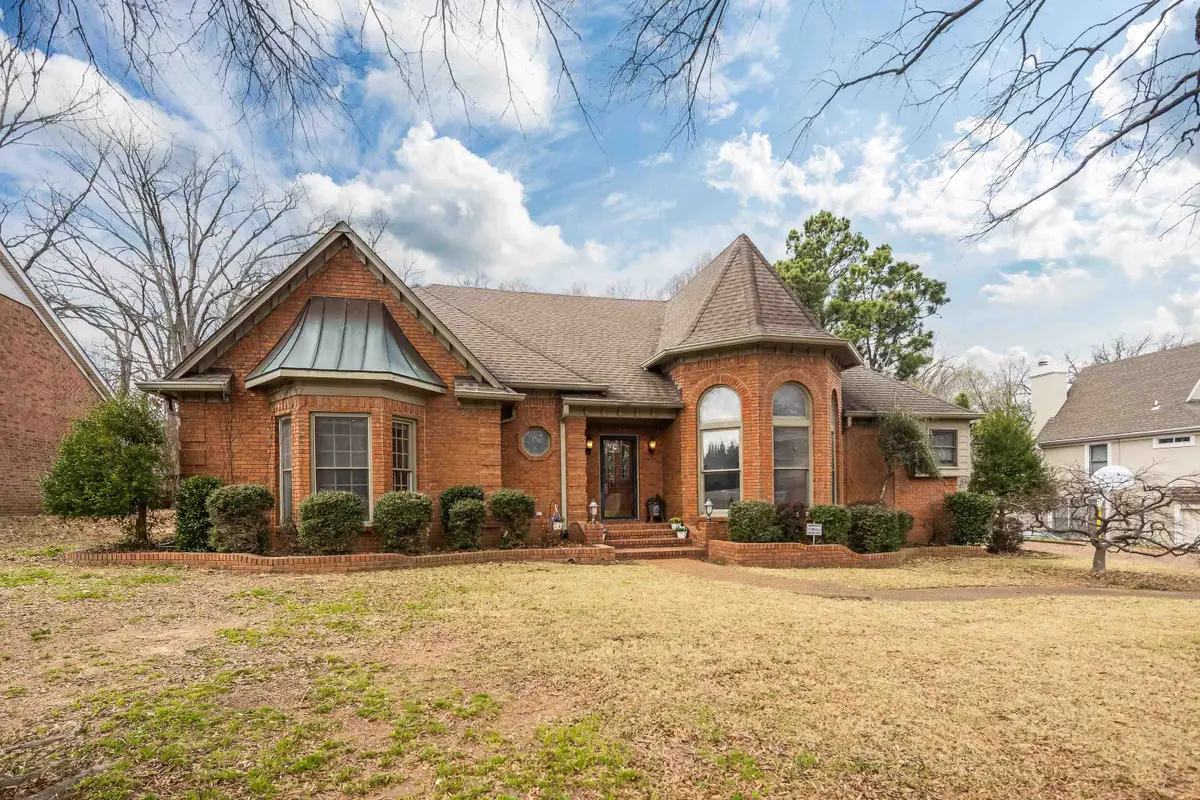 1741 WOOD OAK DR, Cordova, TN 38016 - #1
