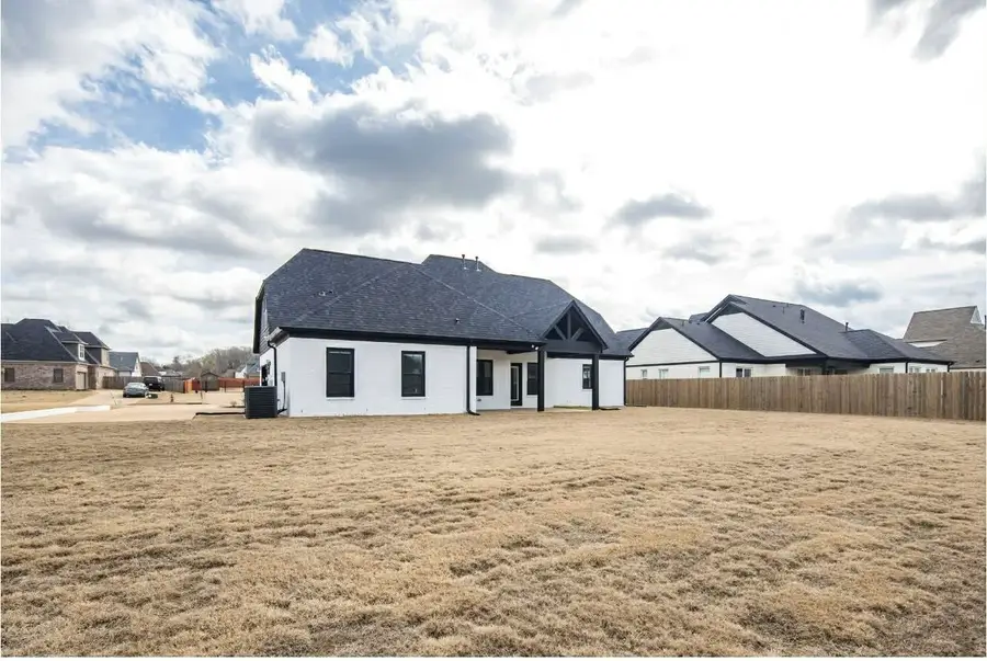 100 JAMES CV, Oakland, TN 38060 - #3