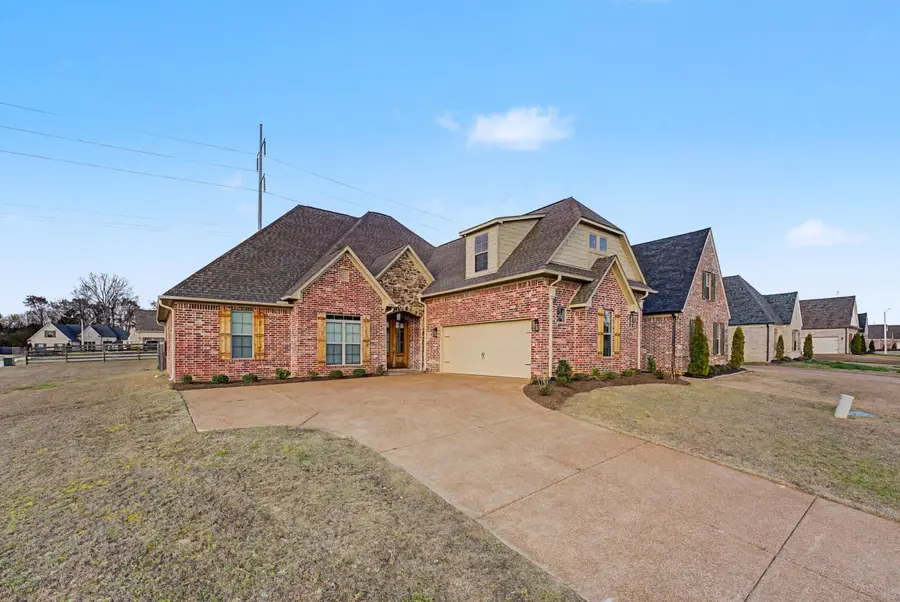 3292 KREUNUN ST, Nesbit, MS 38651 - #2