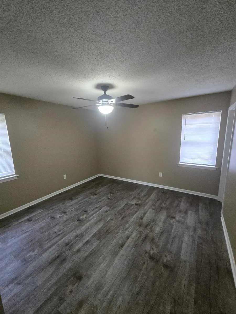 4511 SUMNERS WELLS RD, Memphis, TN 38118 - #3