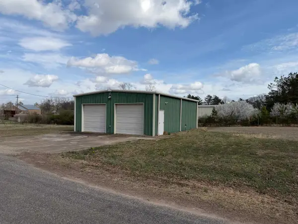 334 CUE ST, Adamsville, TN 38310-2808