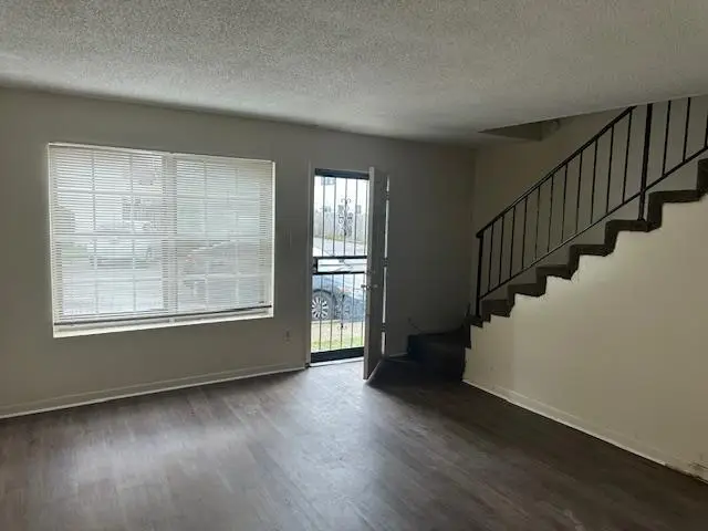 679 MILES DR, Memphis, TN 38111 - #3