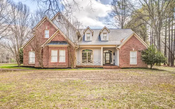 10365 PLANTATION WOODS DR, Lakeland, TN 38002