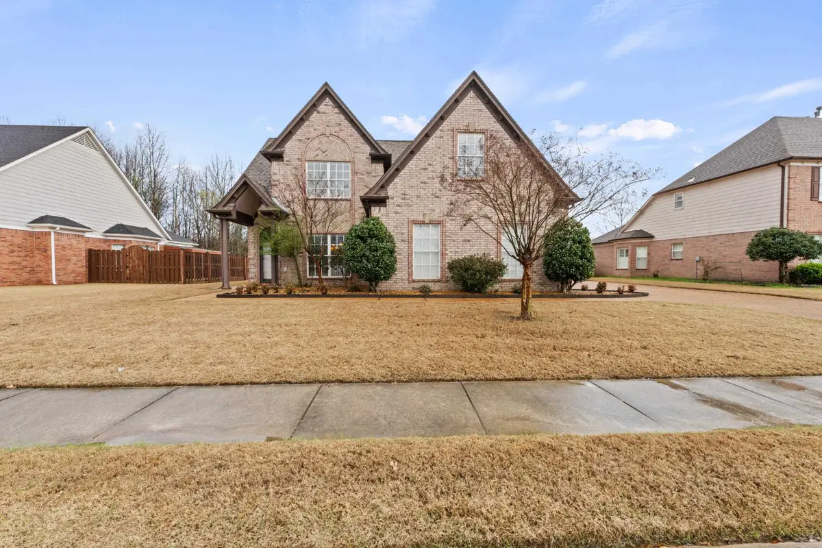 396 DIRKS CAIRN DR, Cordova, TN 38018 - #1