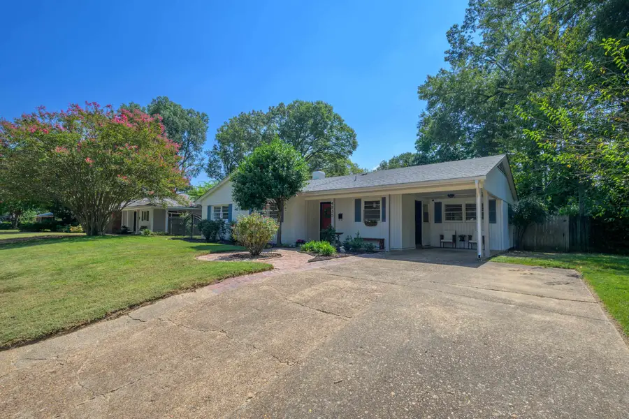 4835 HUMMINGBIRD LN, Memphis, TN 38117 - #2