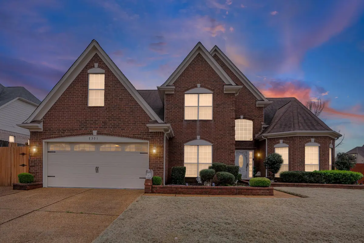 7301 HUNTERS TREE DR, Memphis, TN 38125 - #1